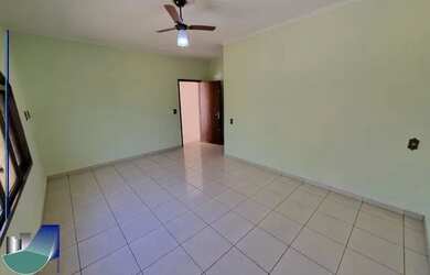 Imagem 3: RIBEIRÃO PRETO - Casa Padrão - JARDIM PAULISTANO