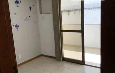 Imagem: O apartamento possui 3 Dormitórios, 3 Banheiros, 2 Vagas na