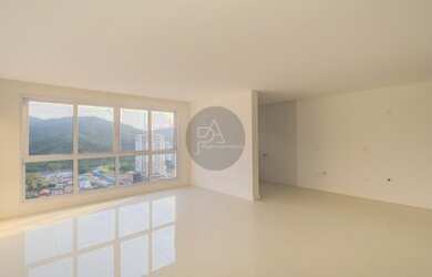 Imagem: O apartamento possui 2 Dormitórios, 2 Banheiros, 2 Vagas na