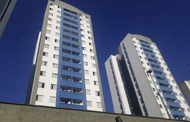 Imagem: O apartamento possui 3 Dormitórios, 1 Banheiro, 1 Vaga na garagem