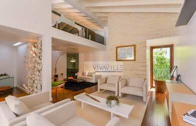 Imagem: A casa possui 4 Dormitórios, 5 Banheiros, 5 Vagas na garagem