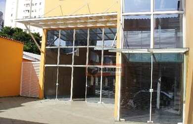 Imagem: O depósito possui 5 Vagas na garagem, 683m² de Área e está