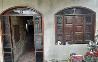 Imagem: A casa possui 2 Dormitórios, 1 Banheiro, 1 Vaga na garagem