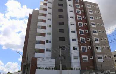 Imagem: O apartamento possui 3 Dormitórios, 1 Banheiro, 2 Vagas na