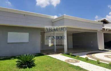 Imagem: A casa em condomínio possui 3 Dormitórios, 5 Banheiros, 5