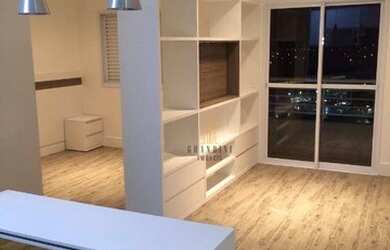 Imagem: O studio possui 1 Dormitório, 1 Banheiro, 1 Vaga na garagem