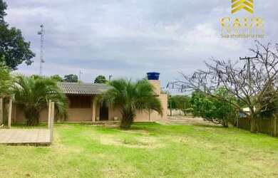 Imagem: A casa em condomínio possui 1 Dormitório, 1 Banheiro e 500m²