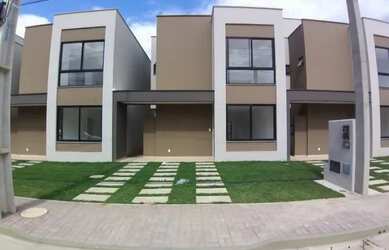 Imagem: A casa em condomínio possui 3 Dormitórios, 2 Banheiros, 3