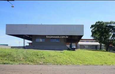 Imagem: O terreno possui 16893m² de Área e está localizado em Chacaras