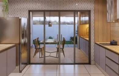 Imagem: A casa possui 3 Dormitórios, 2 Banheiros, 2 Vagas na garagem