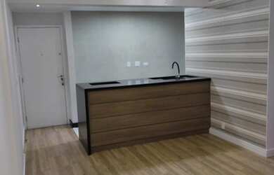 Imagem: O apartamento possui 3 Dormitórios, 1 Banheiro, 1 Vaga na garagem