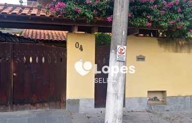 Imagem: A casa em condomínio possui 5 Dormitórios, 4 Banheiros, 4