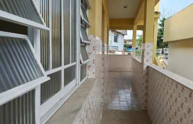 Imagem: O apartamento possui 2 Dormitórios, 1 Banheiro, 70m² de Área