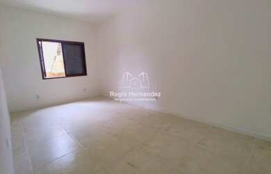 Imagem 3: Apartamentos Reformados no Porto - Ótima Oportunidade para Investidores...