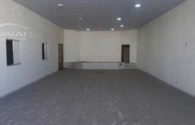 Imagem: O depósito possui 300m² de Área e está localizado em Luz