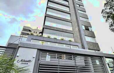 Imagem: O apartamento na cobertura possui 4 Dormitórios, 5 Banheiros