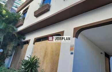 Imagem: A casa possui 5 Dormitórios, 5 Banheiros, 280m² de Área e