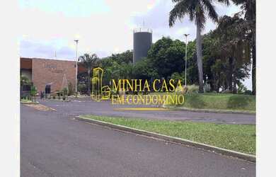 Imagem: O terreno possui 980m² de Área e está localizado em Jardim