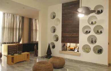 Imagem: A casa em condomínio possui 4 Dormitórios, 5 Banheiros, 5