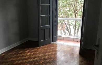 Imagem: O apartamento possui 2 Dormitórios, 1 Banheiro, 75m² de Área