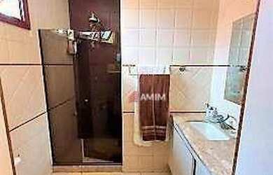 Imagem 7: Casa com 3 Quartos à Venda, 304 m² Por R$ 800.000 - Itaipu - Niterói/RJ