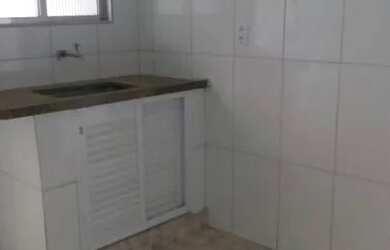 Imagem: A casa possui 1 Dormitório, 1 Banheiro, 50m² de Área e está