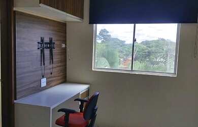 Imagem: O quarto e está localizado em Alto da Colina, Londrina para