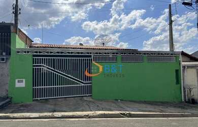 Imagem: A casa possui 4 Dormitórios, 4 Banheiros, 162m² de Área e