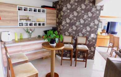 Imagem: O apartamento possui 4 Dormitórios, 5 Banheiros, 3 Vagas na