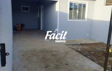 Imagem: A casa possui 2 Dormitórios, 1 Banheiro, 1 Vaga na garagem