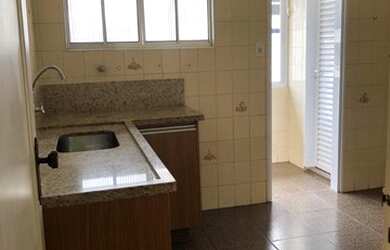 Imagem: O apartamento possui 3 Dormitórios, 2 Banheiros, 1 Vaga na