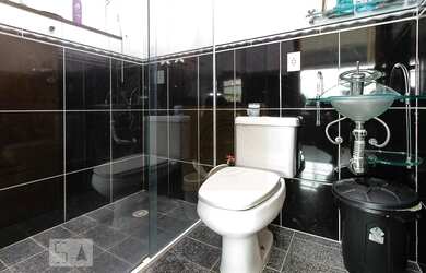 Imagem 16: Sobrado com piscina. Piscina, 270m² de Área, 5 Vagas na garageme4 Dormitórios