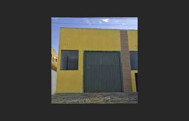 Imagem: O depósito possui 4 Vagas na garagem, 300m² de Área e está