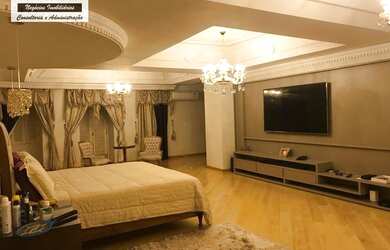 Imagem: A casa em condomínio possui 5 Dormitórios, 5 Banheiros, 5