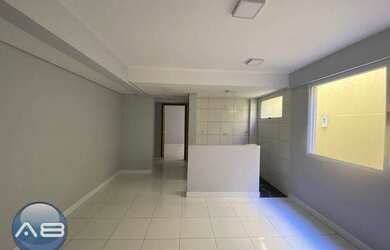 Imagem: O apartamento possui 1 Dormitório, 1 Banheiro, 1 Vaga na garagem