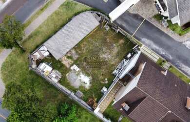 Imagem: O terreno possui 321m² de Área e está localizado em Butiatuvinha