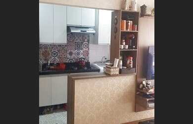 Imagem: O apartamento possui 2 Dormitórios, 1 Banheiro, 1 Vaga na garagem