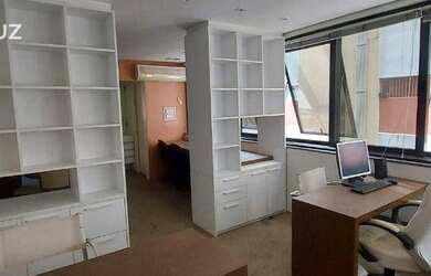 Imagem: O depósito possui 31m² de Área e está localizado em Bairro