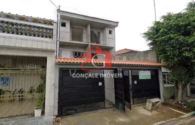 Imagem: A casa possui 3 Dormitórios, 5 Banheiros, 3 Vagas na garagem