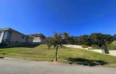 Imagem: O terreno possui 1000m² de Área e está localizado em Tamboré