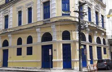 Imagem: O depósito possui 390m² de Área e está localizado em Recife