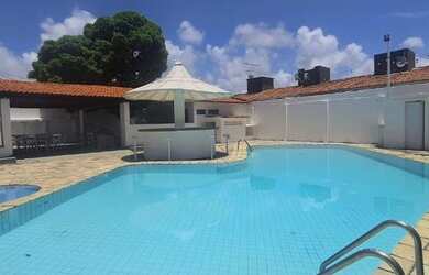 Imagem 9: Lindo Casarão 4 Suítes à venda, 400 m² por R$ 1.300.000 - Janga -...