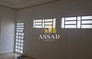 Imagem: O depósito possui 180m² de Área e está localizado em Boa