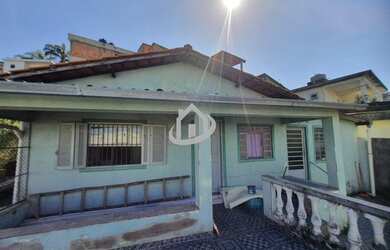 Imagem: A casa possui 2 Dormitórios, 1 Banheiro, 115m² de Área e