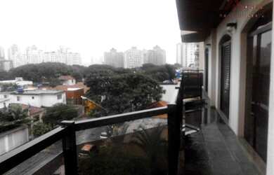 Imagem 1: UM POR ANDAR. Piscina, Churrasqueira, VarandaeGuarda roupa