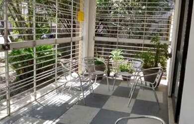 Imagem: A casa possui 3 Dormitórios, 2 Banheiros e 172m² de Área