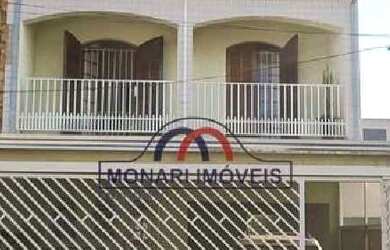 Imagem: A casa possui 3 Dormitórios, 2 Banheiros, 3 Vagas na garagem