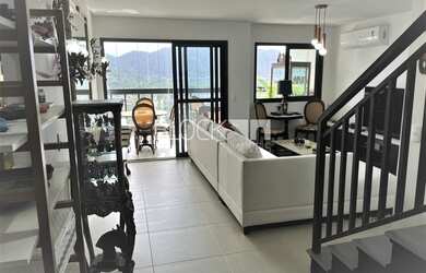 Imagem: O apartamento na cobertura possui 4 Dormitórios, 5 Banheiros