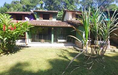 Imagem: A casa em condomínio possui 2 Dormitórios, 1 Banheiro, 2 Vagas