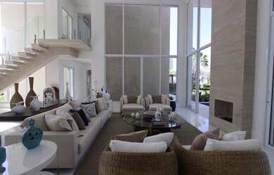 Imagem: A casa em condomínio possui 5 Dormitórios, 5 Banheiros, 5